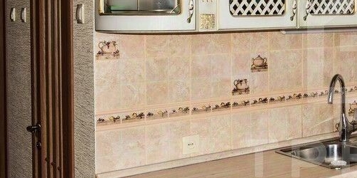 3-комн квартира Суворовский проспект, 61