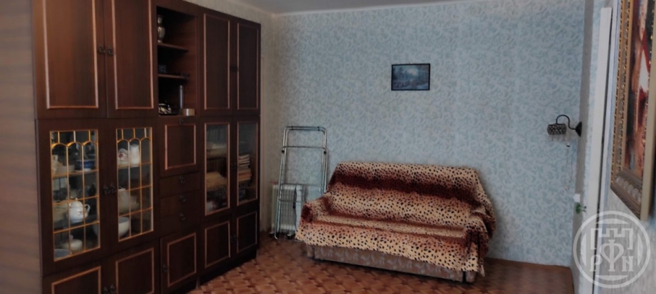 Продажа 2-комн квартиры на вторичном рынке Павловск г., Конюшенная ул. ,  д. 15А