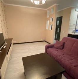 Продажа 2-комн квартиры на вторичном рынке Павшино, Молодёжная улица,  д. 3