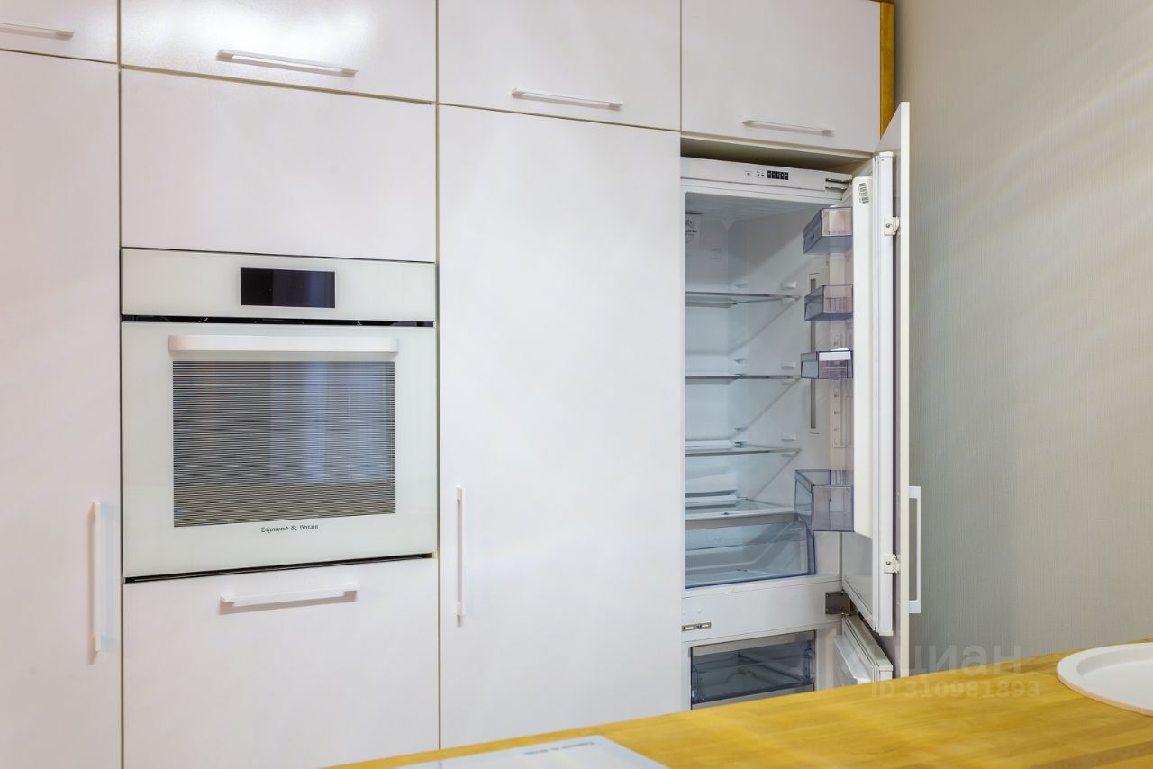 Коттедж/дом пос. Лисий Нос, Холмистая улица