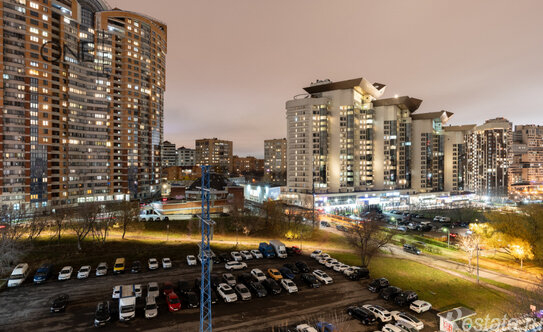 Продажа 2-комн квартиры на вторичном рынке ул Архитектора Власова,  д. 17