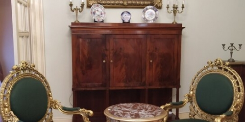 3-комн квартира улица Рылеева,  д. 2/6