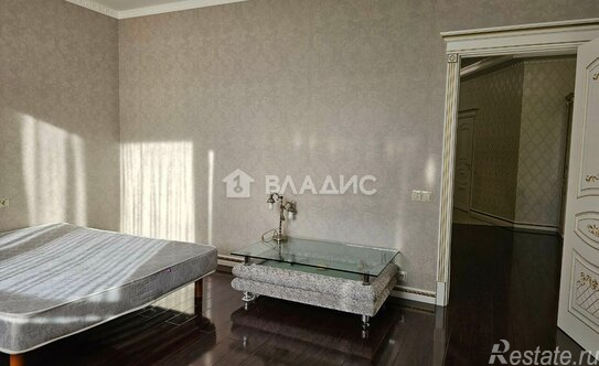 Продажа 4-комн квартиры на вторичном рынке Красногорск г, Павшинский б-р,  д. 32