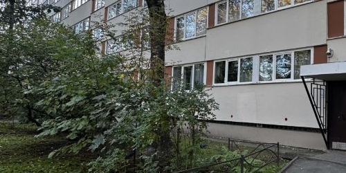 2-комн квартира Тимуровская улица, 12