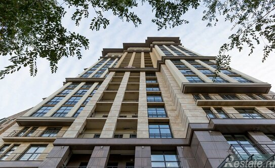 Продажа 4-комн квартиры на вторичном рынке Резервный проезд,  д. 4