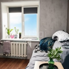 Продажа 2-комн квартиры на вторичном рынке Мирный, Комсомольская улица,  д. 12