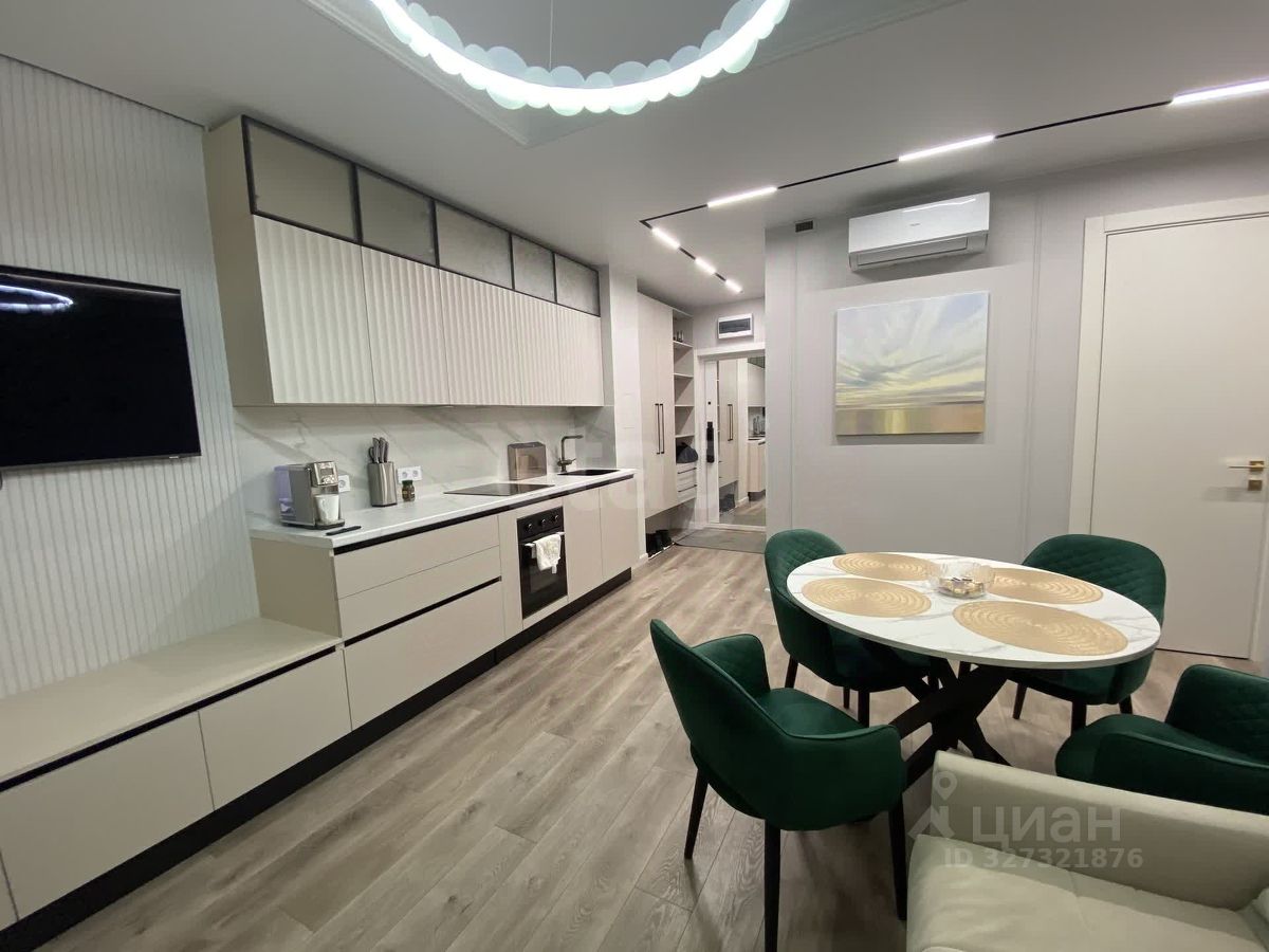 Продажа 2-комн квартиры на вторичном рынке Новохохловская улица, 15к1