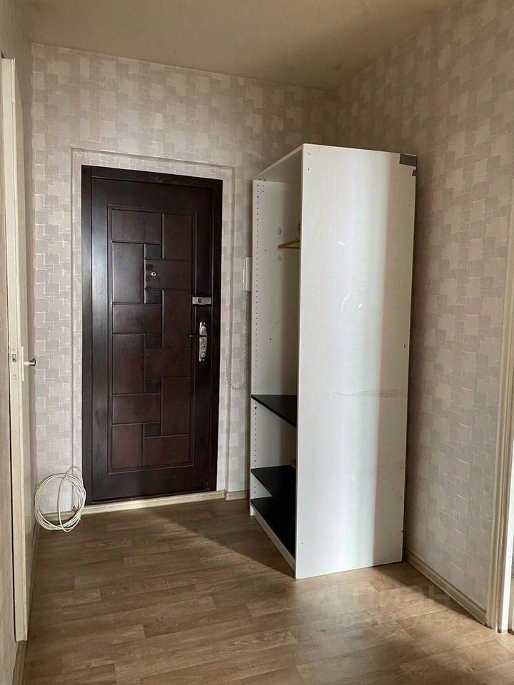 Продажа 1-комн квартиры на вторичном рынке Богатырский проспект, 41К1