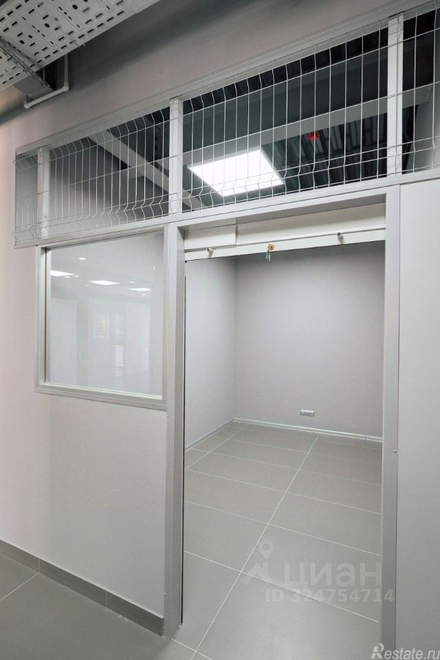 Продажа склада улица Юных Пионеров,  д. 38 литА