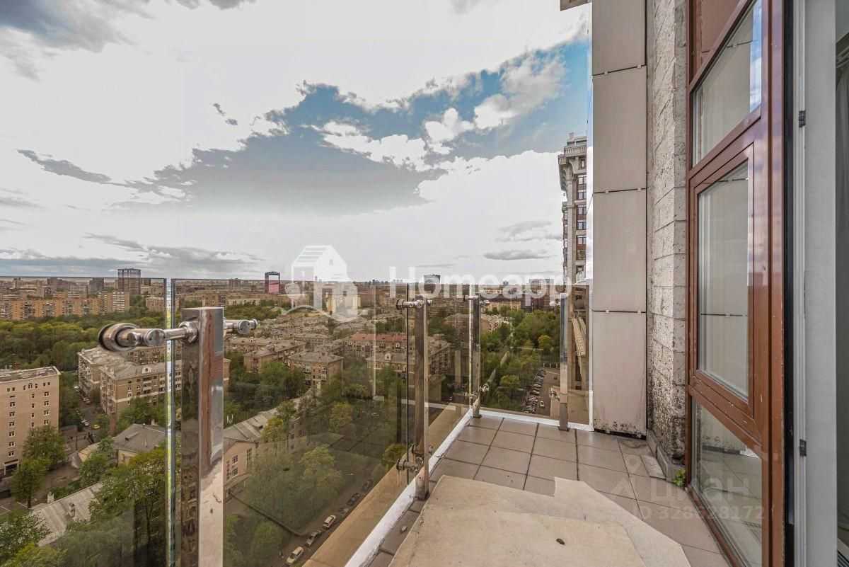 Продажа 4-комн квартиры на вторичном рынке Чапаевский переулок, 3