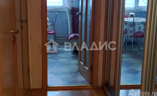 Продажа 3-комн квартиры на вторичном рынке бульвар Адмирала Ушакова,  д. 8