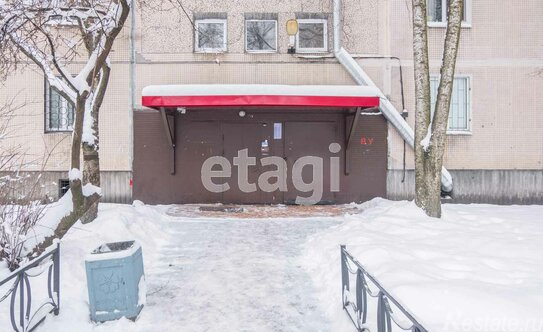 Продажа 2-комн квартиры на вторичном рынке ул Купчинская,  д. 24