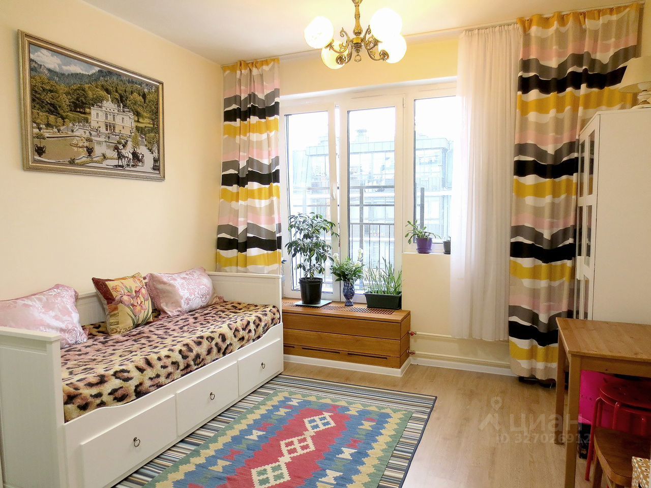 Продажа 1-комн квартиры на вторичном рынке Пушкин, улица Камероновская,  д. 3к2