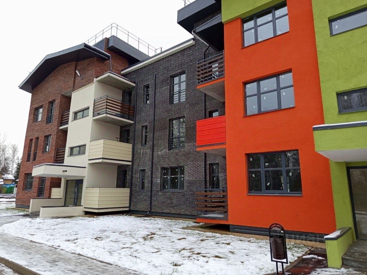Продажа 2-комн квартиры на вторичном рынке д. Аксаково, улица Слободская, 2