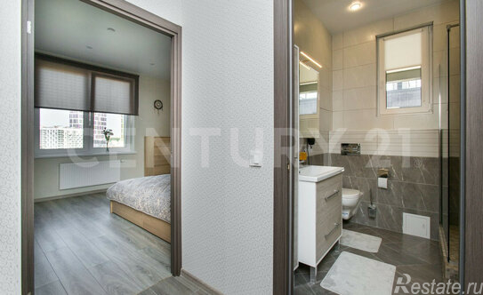 Продажа 2-комн квартиры на вторичном рынке Патриотов пр-кт