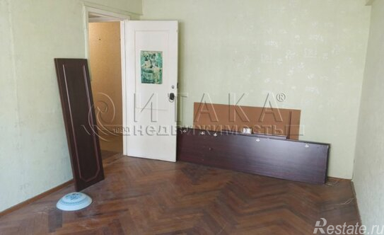 Продажа 2-комн квартиры на вторичном рынке Гранитная улица,  д. 38