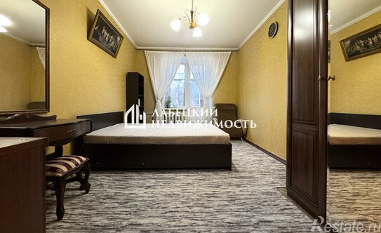 Продажа 2-комн квартиры на вторичном рынке проспект Будённого,  д. 17 к1