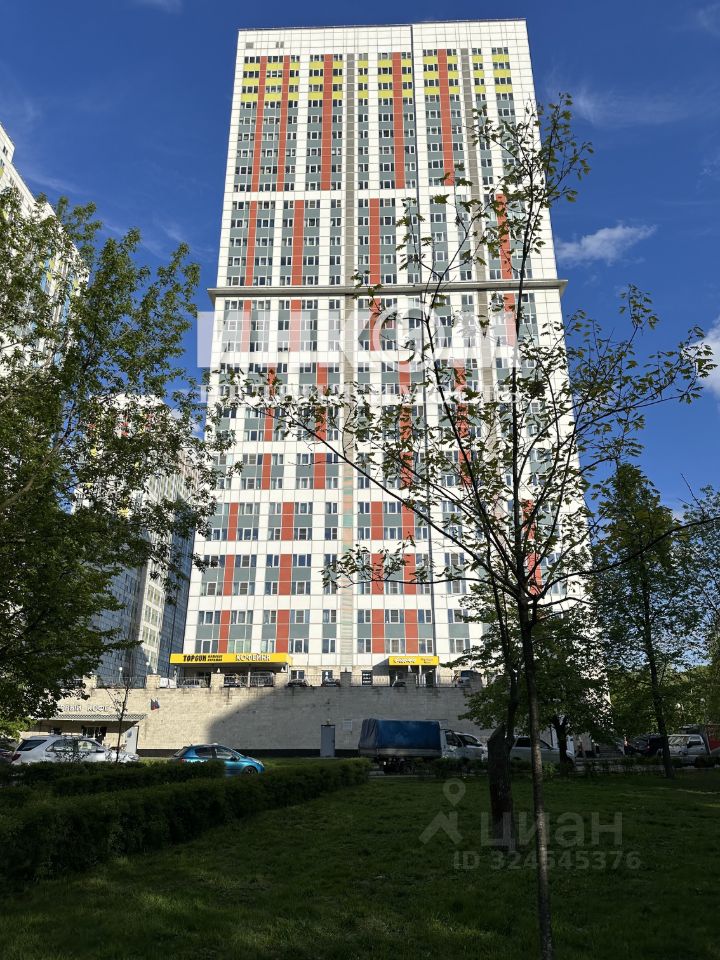 Продажа 2-комн квартиры на вторичном рынке бульвар Маршала Рокоссовского, 6к1