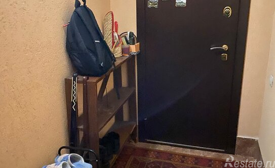 Продажа 3-комн квартиры на вторичном рынке Кузнецова пр-кт,  д. 10,  к. 2