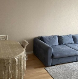 Продажа 4-комн квартиры на вторичном рынке улица Хачатуряна,  д. 12 к2