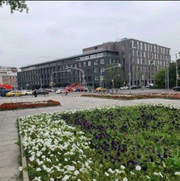 Аренда торгового помещения Зубовская улица,  д. 7