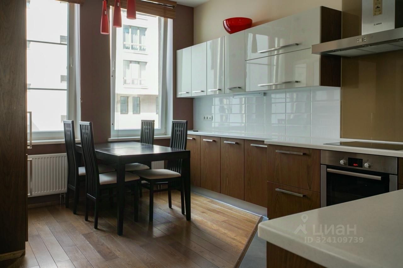 Аренда 2-комн квартиры на вторичном рынке Тверская улица, 1