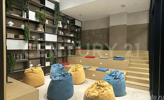 Продажа 3-комн квартиры на вторичном рынке улица Василия Ланового,  д. 3