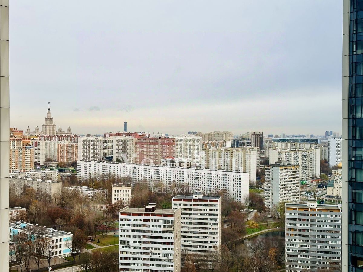 Продажа 4-комн квартиры на вторичном рынке Мичуринский проспект, 56