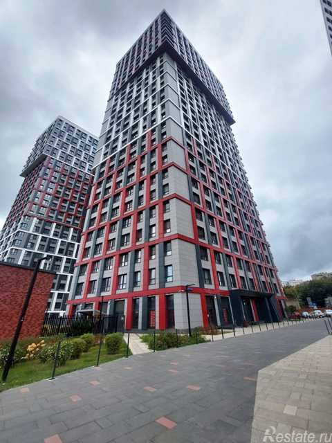 Продажа 3-комн квартиры на вторичном рынке ул Петра Алексеева,  д. 14