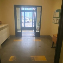 Продажа 2-комн квартиры на вторичном рынке улица Вертолётчиков,  д. 1