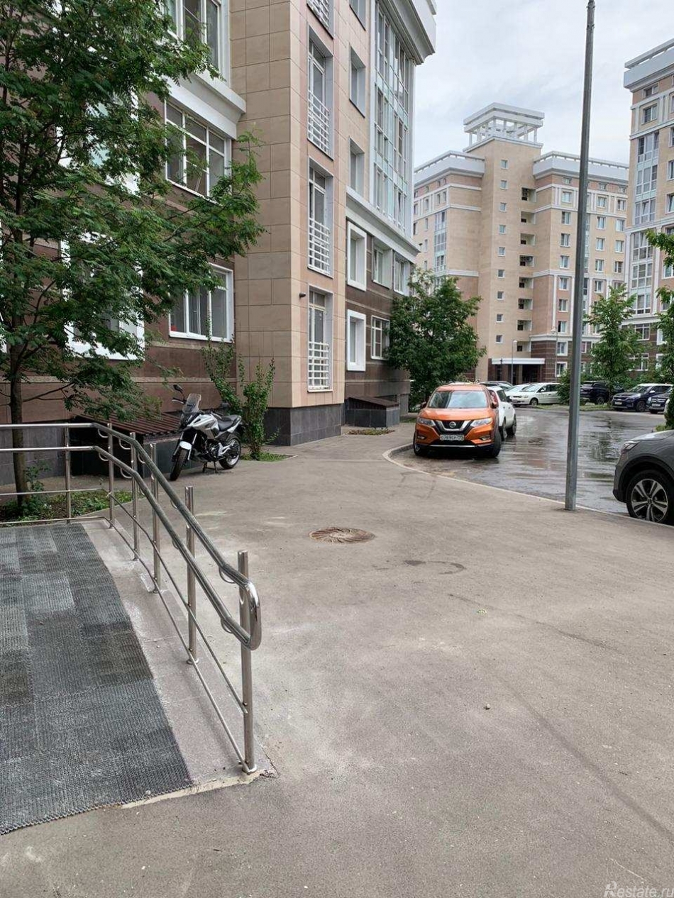 Продажа 3-комн квартиры на вторичном рынке поселение Сосенское, вблизи деревни Николо-Хованское,  д. 30