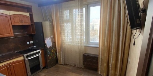 2-комн квартира Беловежская улица,  д. 57