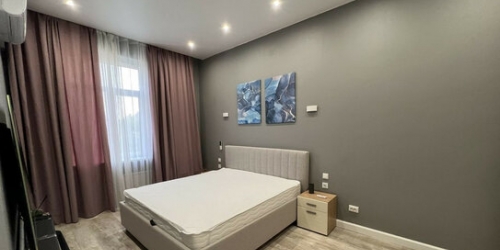 2-комн квартира улица Васи Алексеева,  д. 14