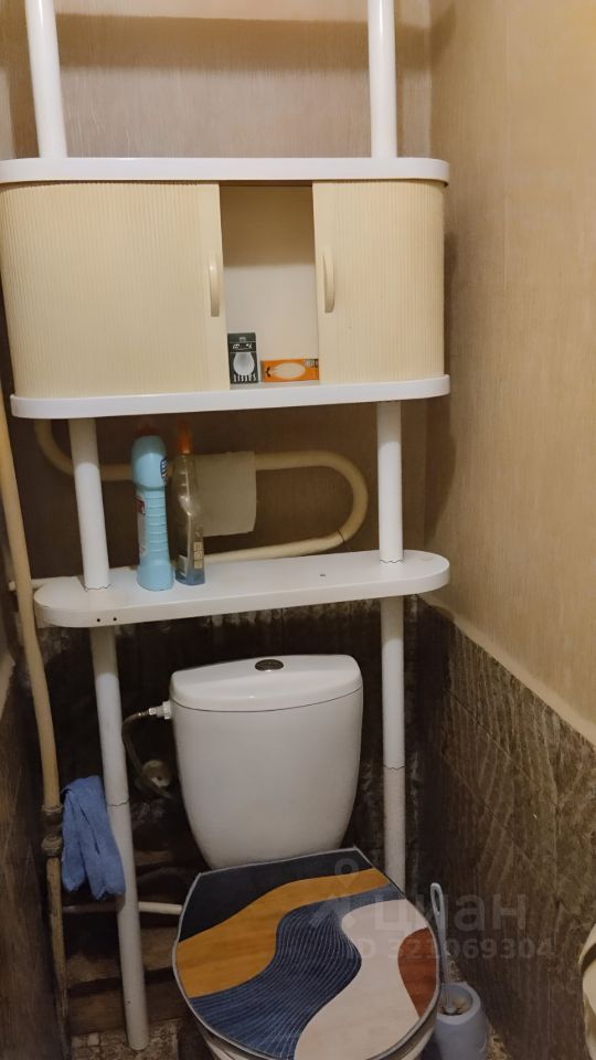 Аренда 2-комн квартиры на вторичном рынке пос. Стрельна, улица Грибоедова, 3