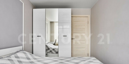 3-комн квартира Замшина улица,  д. 19