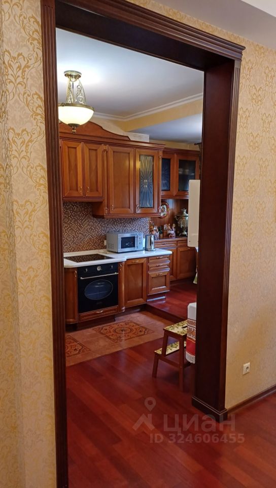 Продажа 3-комн квартиры на вторичном рынке улица Маршала Рыбалко,  д. 2к2