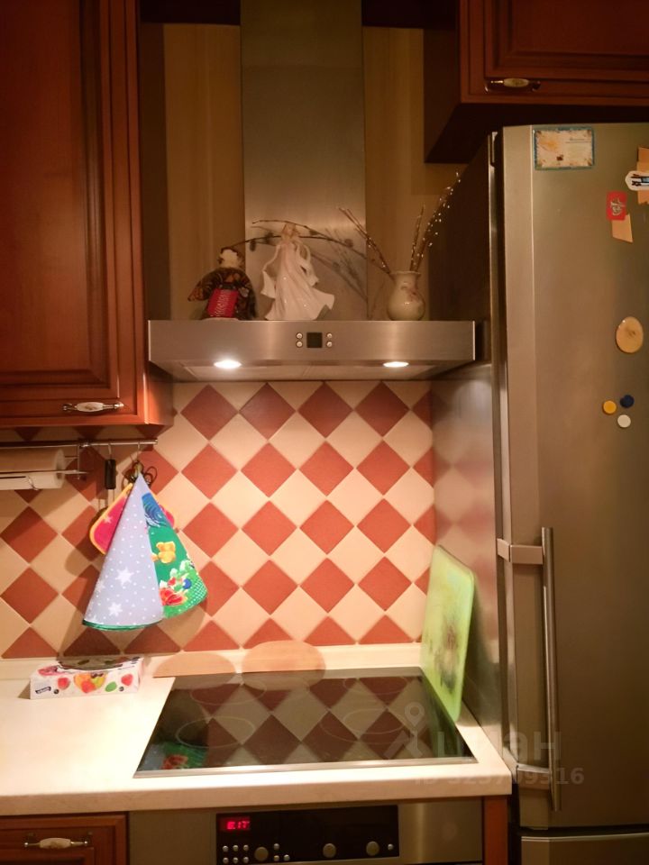 Продажа 1-комн квартиры на вторичном рынке Осенний бульвар, 20К2