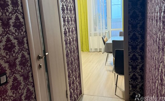 Продажа 2-комн квартиры на вторичном рынке улица Ворошилова,  д. 33 к1