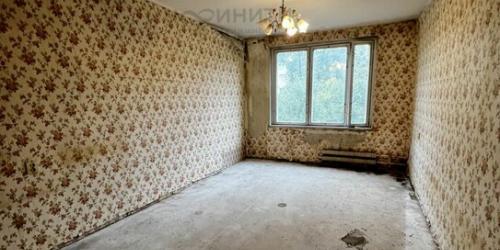 3-комн квартира Онежская улица,  д. 47