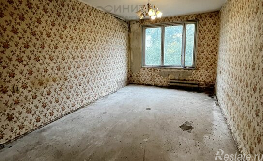 Продажа 3-комн квартиры на вторичном рынке Онежская улица,  д. 47