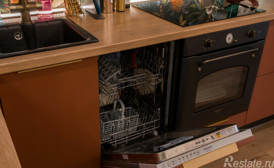 Продажа 1-комн квартиры на вторичном рынке б-р Александра Грина,  д. 1