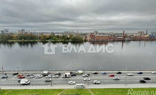 Продажа 1-комн квартиры на вторичном рынке Октябрьская наб,  д. 44