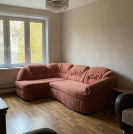 Аренда 3-комн квартиры на вторичном рынке улица Конёнкова,  д. 21