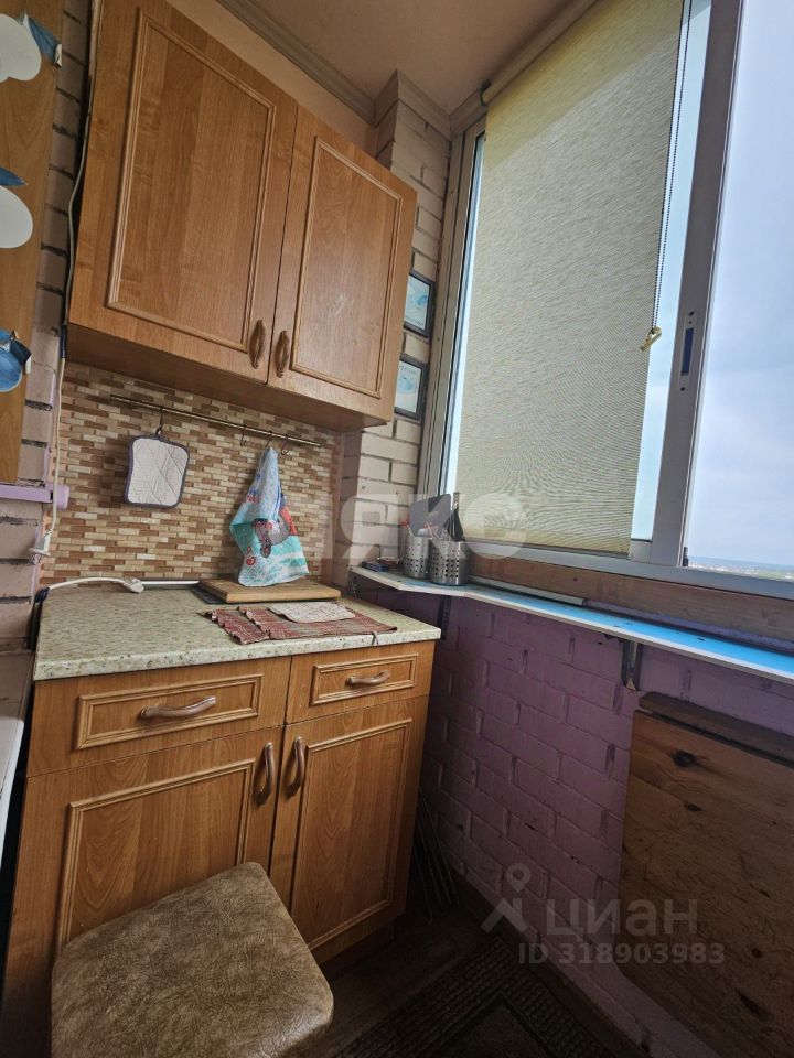 Продажа 1-комн квартиры на вторичном рынке Центральный мкр, улица Хрипунова,  д. 1