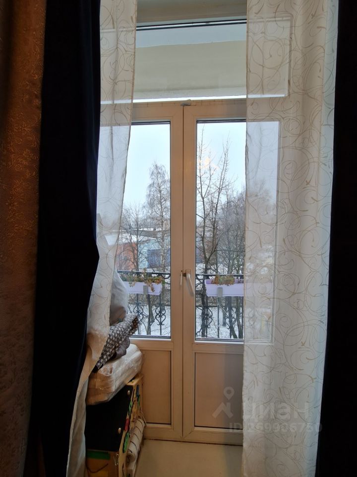 Продажа 2-комн квартиры на вторичном рынке Кондратьевский проспект, 18-20