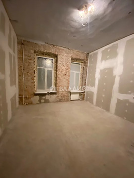 3-комн квартира ул. Кирилловская,  д. 22