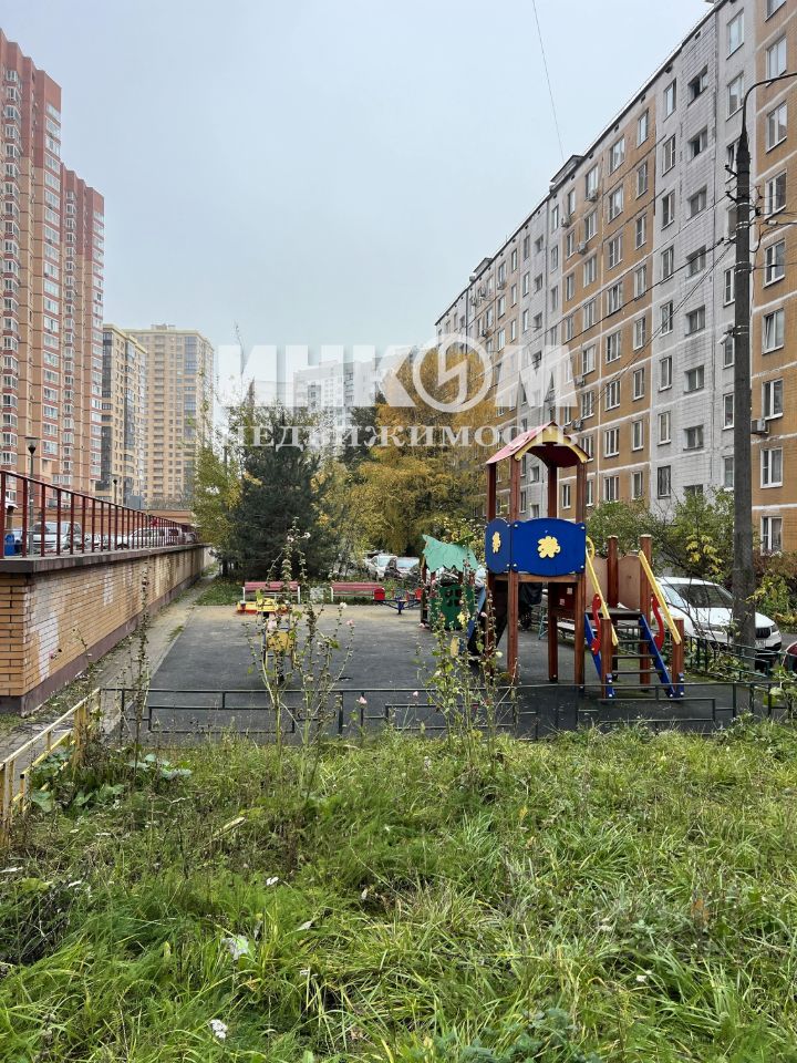Продажа 2-комн квартиры на вторичном рынке Химки, 9 Мая улица, 12б