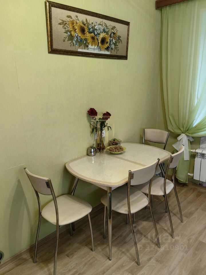 Продажа 3-комн квартиры на вторичном рынке Сестрорецк, улица Володарского, 58а