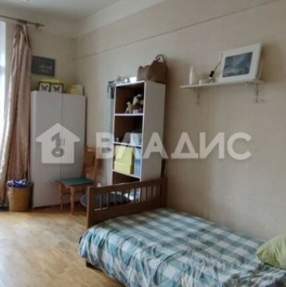 Продажа 3-комн квартиры на вторичном рынке ул Красноармейская,  д. 12