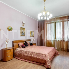 Продажа 3-комн квартиры на вторичном рынке улица Красная Пресня,  д. 21